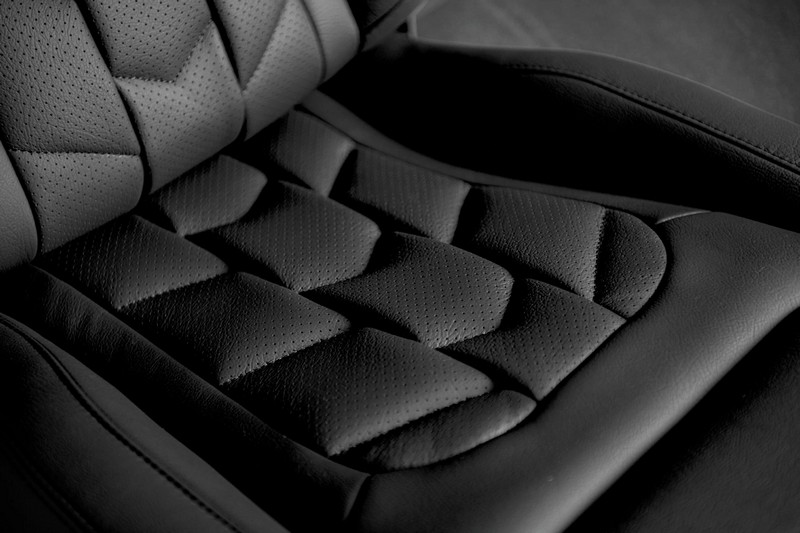 Project Kahn Lightweight Vegan Leather Heritage Sport Seats for Defender 90/110 - Image 7