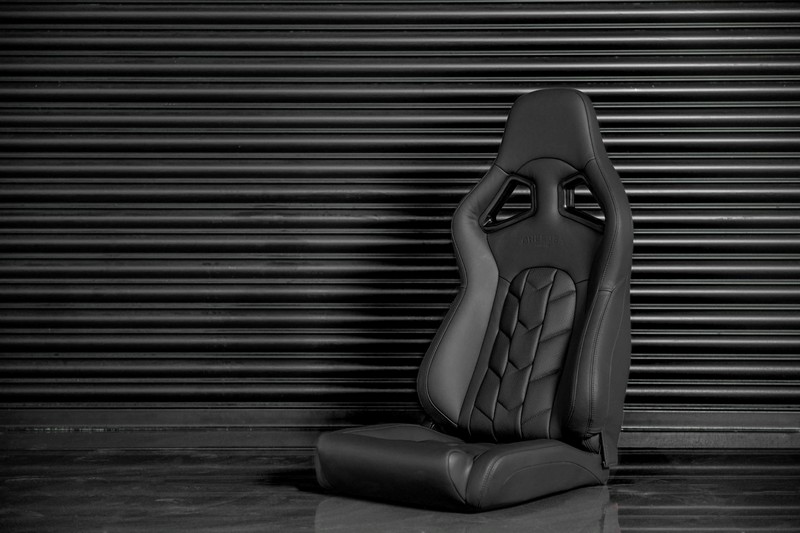 Project Kahn Lightweight Vegan Leather Heritage Sport Seats for Defender 90/110 - Image 5