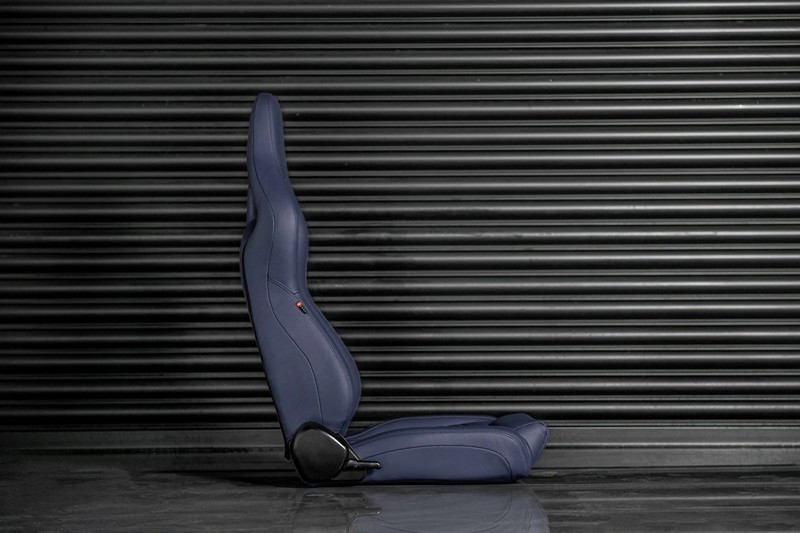 Project Kahn Lightweight Vegan Leather Heritage Sport Seats for Defender 90/110 - Image 3