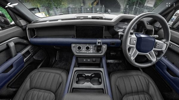 Project Kahn Environment 3: Middle & Lower Interior 360° Tour - Volcanic Blue for 2020+ Defender 110