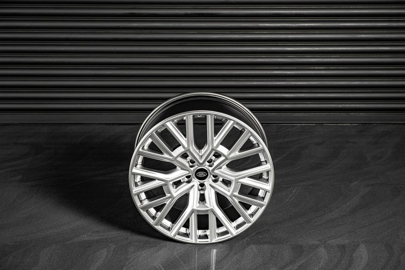 Project Kahn RS 3.0 Alloy Wheels - 9.5x22" Shadow Chrome for 2020+ Defender 90/110/130 - Image 3