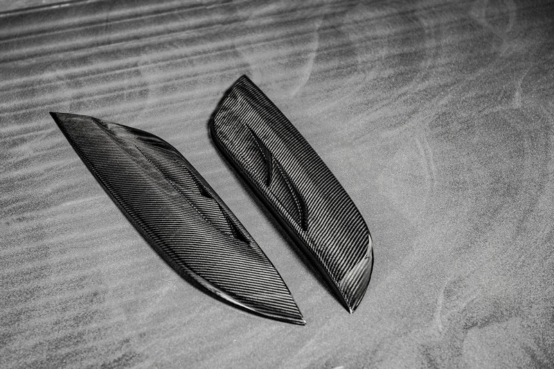 Project Kahn Exposed Carbon Bonnet Vents for 2020+ Defender 90/110/130 - Image 6