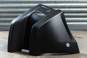Project Kahn Exposed Carbon Rear Bumper Spats for 2020+ Defender 90/110 - Image 12