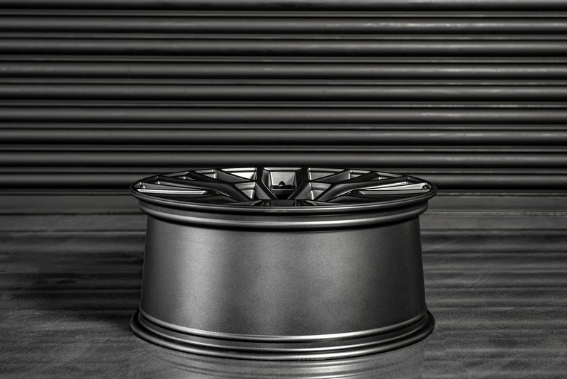 Project Kahn RS 3.0 - 10x23” Anthracite for 2020+ Defender 90/110/130 - Image 2