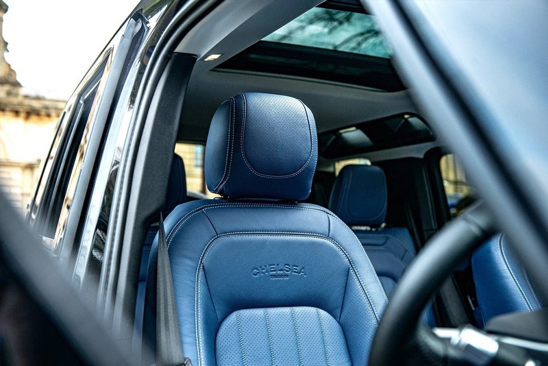 Project Kahn Comfort Leather Interior Volcanic Blue - Designo Design for 2020+ Defender 130 - Image 11