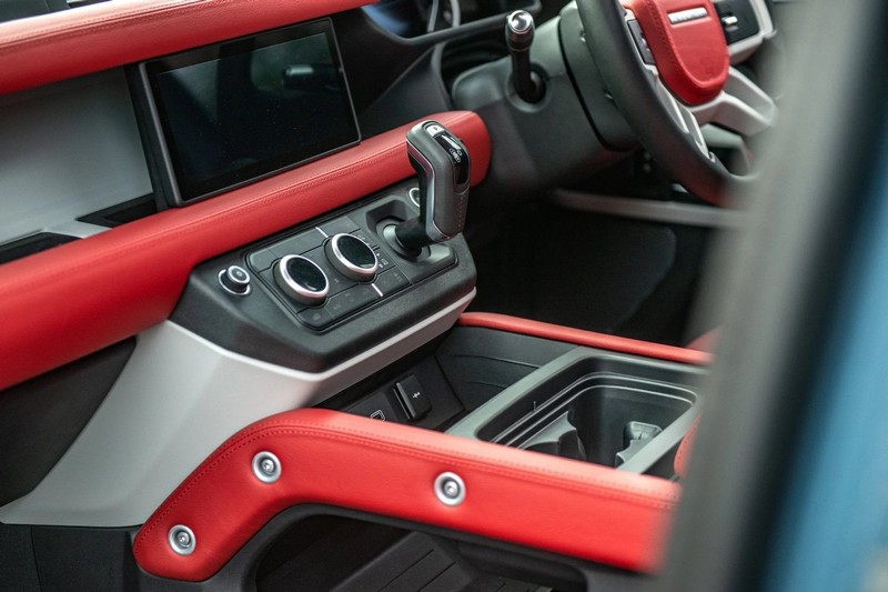 Project Kahn Comfort Leather Interior Volcanic Red - Designo Design for 2020+ Defender 130 - Image 14