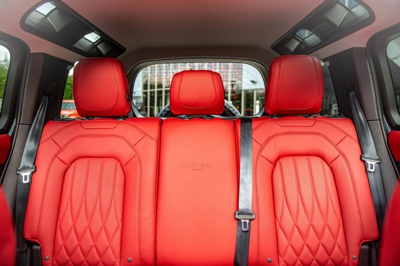 Project Kahn Comfort Leather Interior Volcanic Red - Designo Design for 2020+ Defender 130 - Image 10