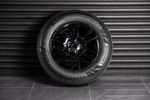 Project Kahn Original Alloy Wheels & Tires for 2020+ Defender 90/110/130