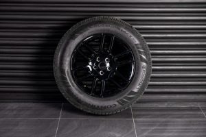 Project Kahn Original Alloy Wheels & Tires for 2020+ Defender 90/110/130 - Image 11