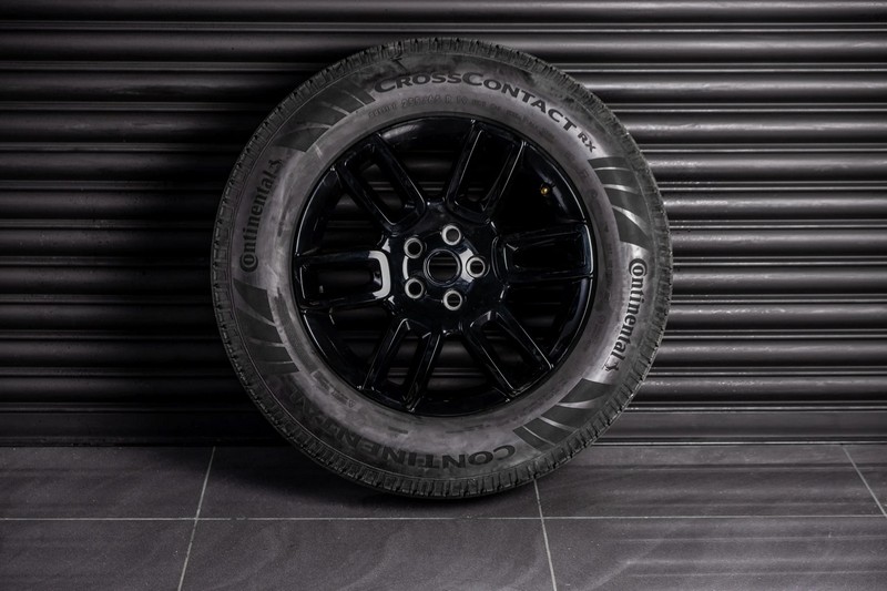 Project Kahn Original Alloy Wheels & Tires for 2020+ Defender 90/110/130 - Image 6