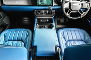 Project Kahn Center Console with Armrest for Land Rover Defender 2020+ Defender 90/110/130 - Image 8