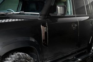 Project Kahn CTC Side Vents with CTC Badges - Gloss Black for 2020+ Defender 90/110/130 - Image 3