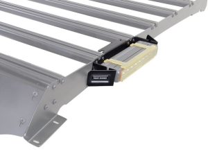 Front Runner 10" LED Light Bar VX250-CB Mounting Bracket - Image 2
