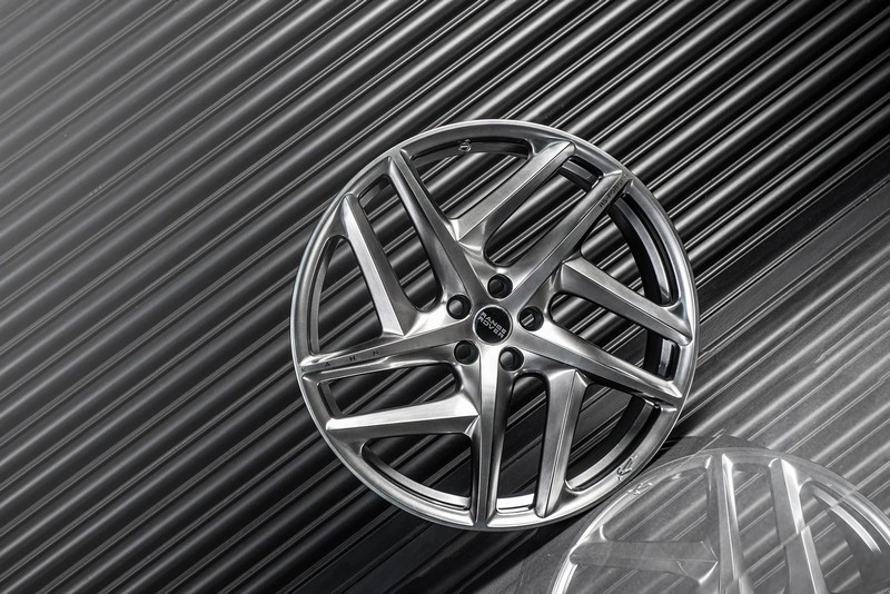 Project Kahn Type 52 RS-Forged - 10x23” Dark Shadow for 2020+ Defender 90/110/130 - Image 4