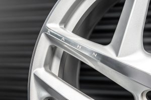 Project Kahn Type 52 RS-Forged - 10x23” Silver Diamond Cut for 2020+ Defender 90/110/130 - Image 8