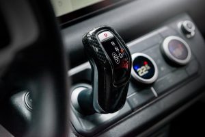 Project Kahn Carbon Fiber Gear Shift Trim for 2020+ Defender 90/110/130