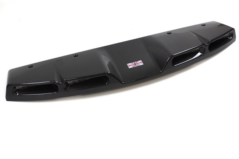 Land Rover Defender Carbon Fiber Roof Light Bar with LEDs Attachment for 2020+ Defender 90/110 - Image 3