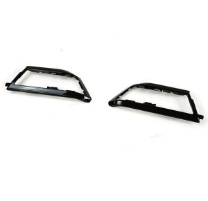 Land Rover Defender Front Door Trim Frame (Gloss black) for 2020+ Defender 90/110 - Image 2