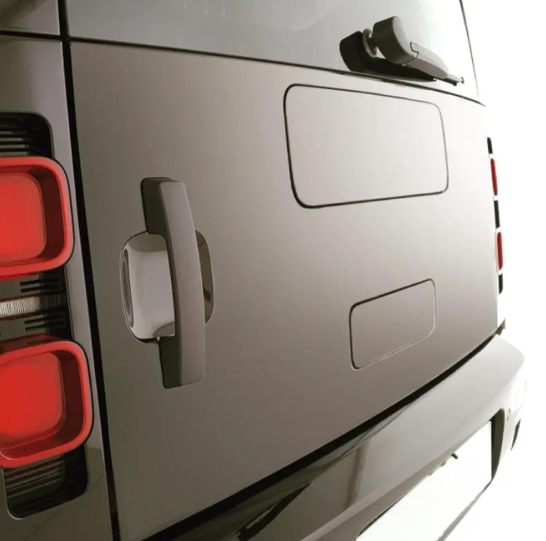 Land Rover Defender Spare Tire Delete Plate (Silver) for 2020+ Defender 90/110 - Image 3
