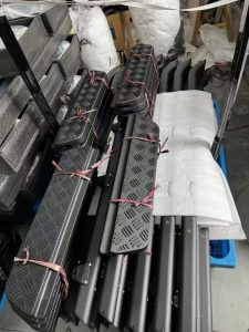 Land Rover Defender Running Board Side Steps for 2020+ Defender 90 - Image 2