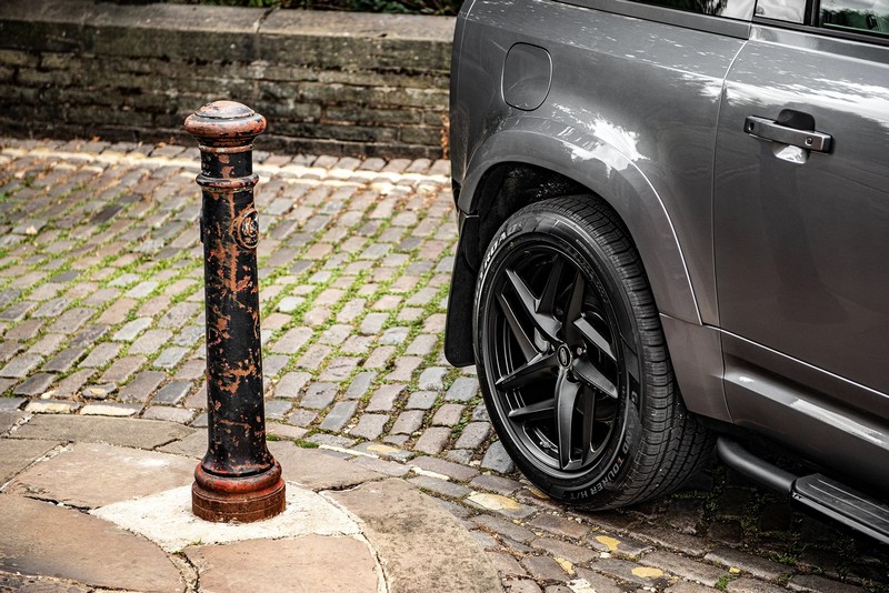 Project Kahn Type 52 RS-Forged - 10x22” Satin Black for 2020+ Defender 90/110/130 - Image 11