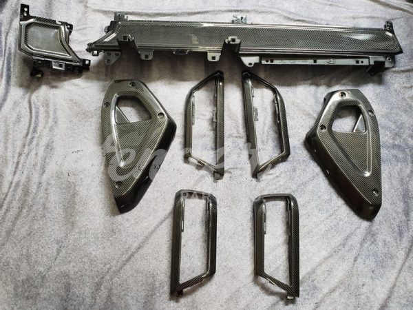 10-pc Carbon Fiber Interior Trim Kit for 20-23 Land Rover Defender 90/110/130