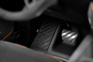 Mansory Individualized Interior Kit for 2020+ Defender 110 - Image 6