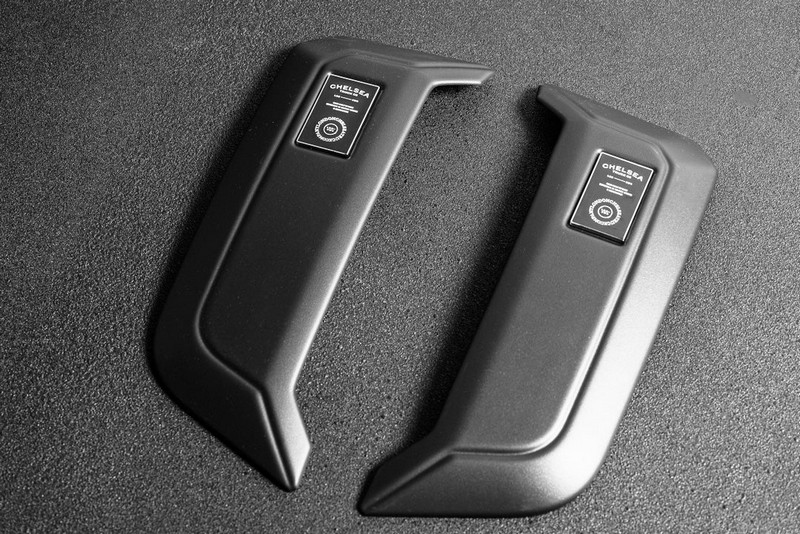 Project Kahn CTC Side Vents with CTC Badges - Matte Black for 2020+ Defender 90/110/130