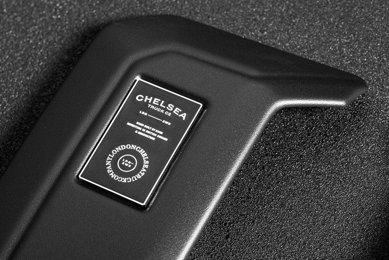 Project Kahn CTC Side Vents with CTC Badges - Matte Black for 2020+ Defender 90/110/130 - Image 8