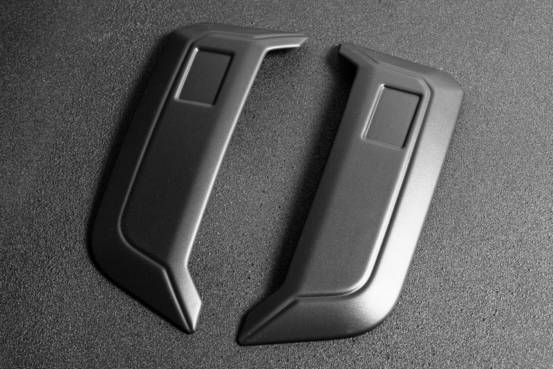Project Kahn CTC Side Vents with CTC Badges - Matte Black for 2020+ Defender 90/110/130 - Image 9