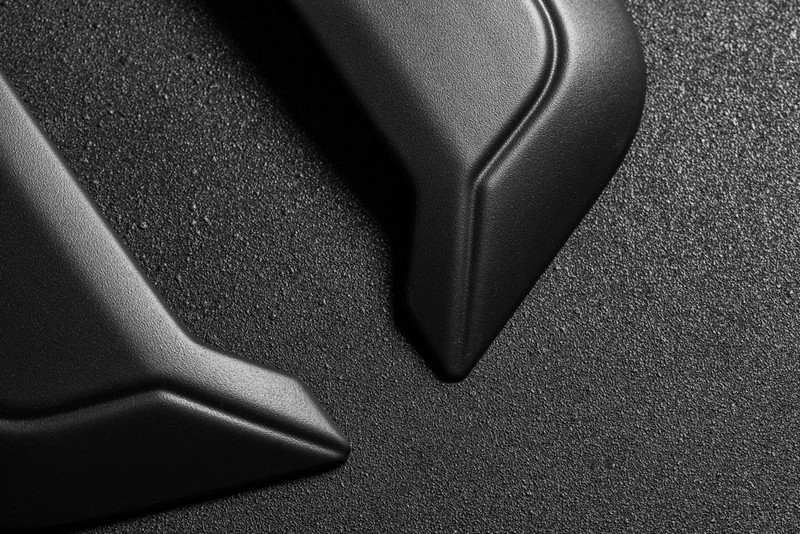 Project Kahn CTC Side Vents with CTC Badges - Matte Black for 2020+ Defender 90/110/130 - Image 10