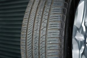Project Kahn Land Rover Defender Silver Alloy Wheels & Tires for 2020+ Defender 90/110 - Image 6