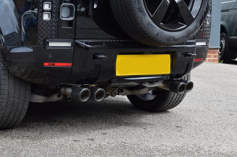 Quicksilver Sport System with Sound Architect™ for 2021+ Defender V8 90/110/130 - Image 6