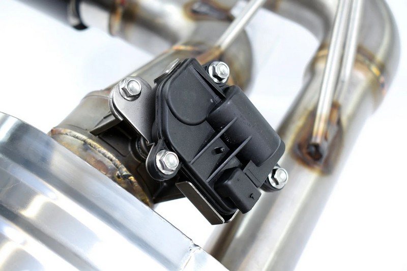 Quicksilver Sport System with Sound Architect™ for 2021+ Defender V8 90/110/130 - Image 9