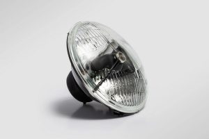 Project Kahn Retro Headlights (Black) for Defender 90/110 - Image 3
