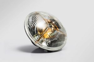 Project Kahn Retro Headlights (Gold) for Defender 90/110 - Image 2